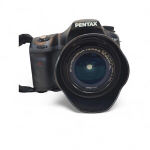 CAMARA PENTAX K10 + OBJETIVO PENTAX 18-55MM + CARGADO
