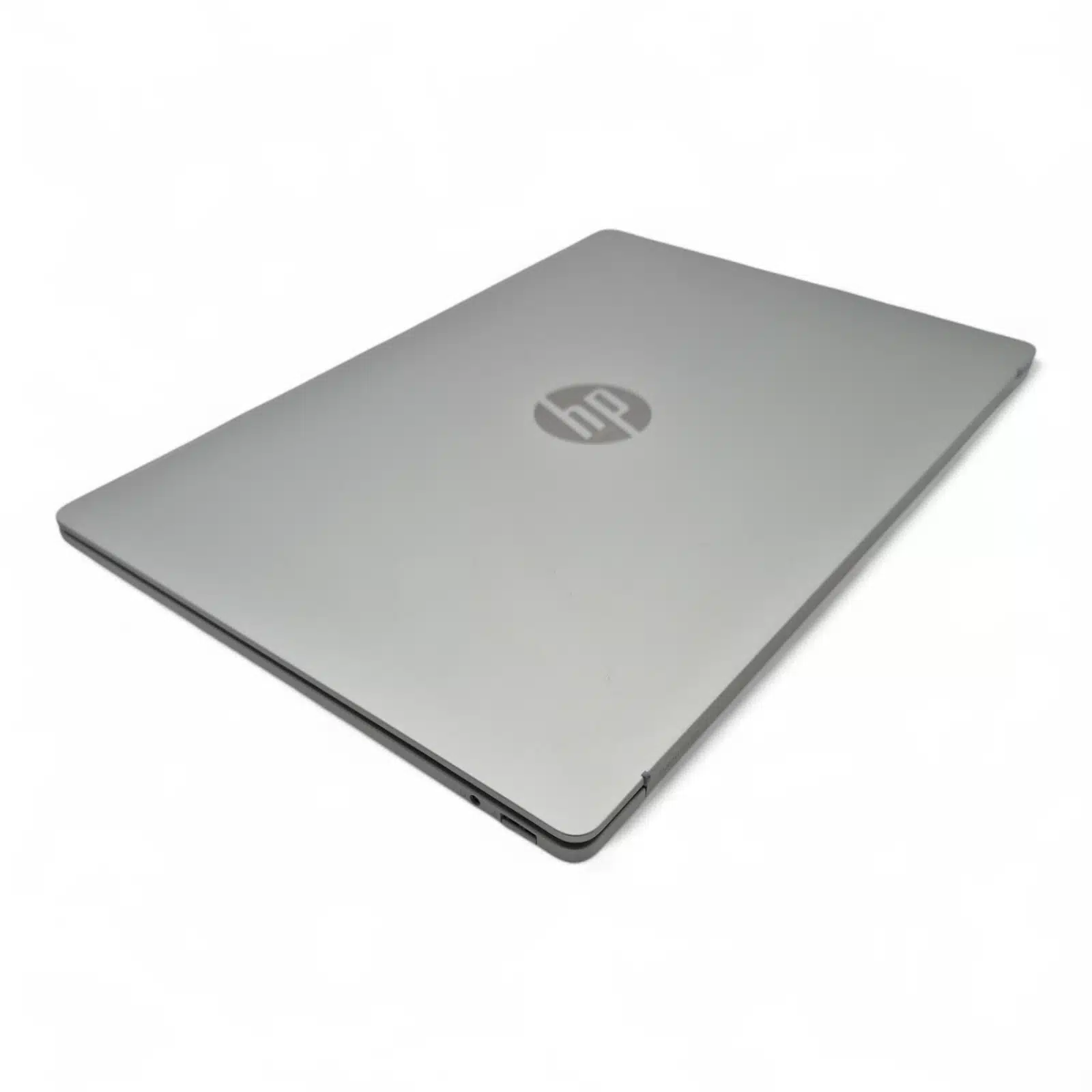 Portatil HP Omnibook 5 Snapdragon X Plus X1P42100 32GB 1TB Ssd Windows 11 + Funda + Cargador — foto 4