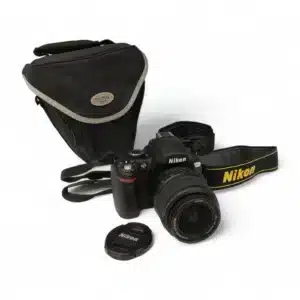 CAMARA DIGITAL NIKON D60 + OBJETIVO NIKON AF-S DX 18-55 MM + FUNDA + ACC
