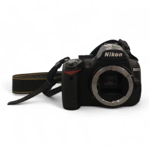 CAMARA DIGITAL NIKON D3000 *SOLO CUERPO* + CARGADOR + BATERIA + CABLE