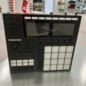 CONTROLADORA DJ NAVITE INSTRUMENTS MASCHINE MK3 + CABLE