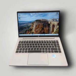 PORTATIL HPG10440 INTEL COREI-I7 13550U/16GB 512GB + CARGADOR