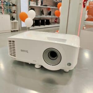 PROYECTOR BENQ MOD. MS560 + CABLE + MANDO + CAJA