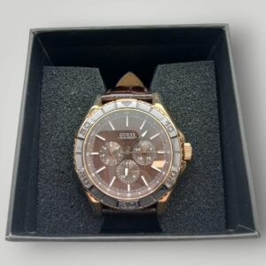 RELOJ GUESS W0520G1 + CAJA
