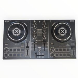 CONTROLADORA  PIONEER DDJ-200 + CAJA