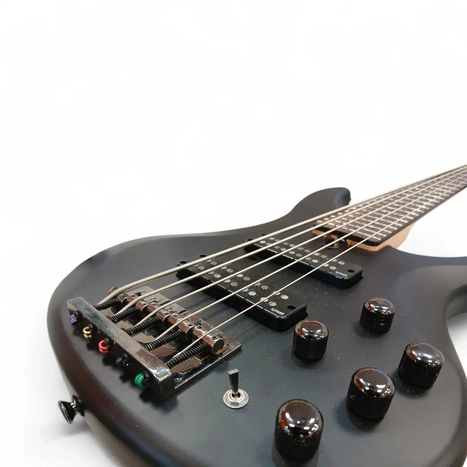 Bajo Yamaha TRBX505 Color Negro + Funda — foto 4