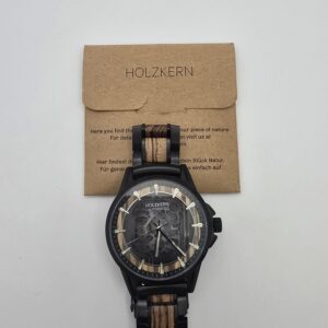 RELOJ DE PULSERA HOLZKERNN AUTOMATIC  BE PROUD ESFERA NEGRA