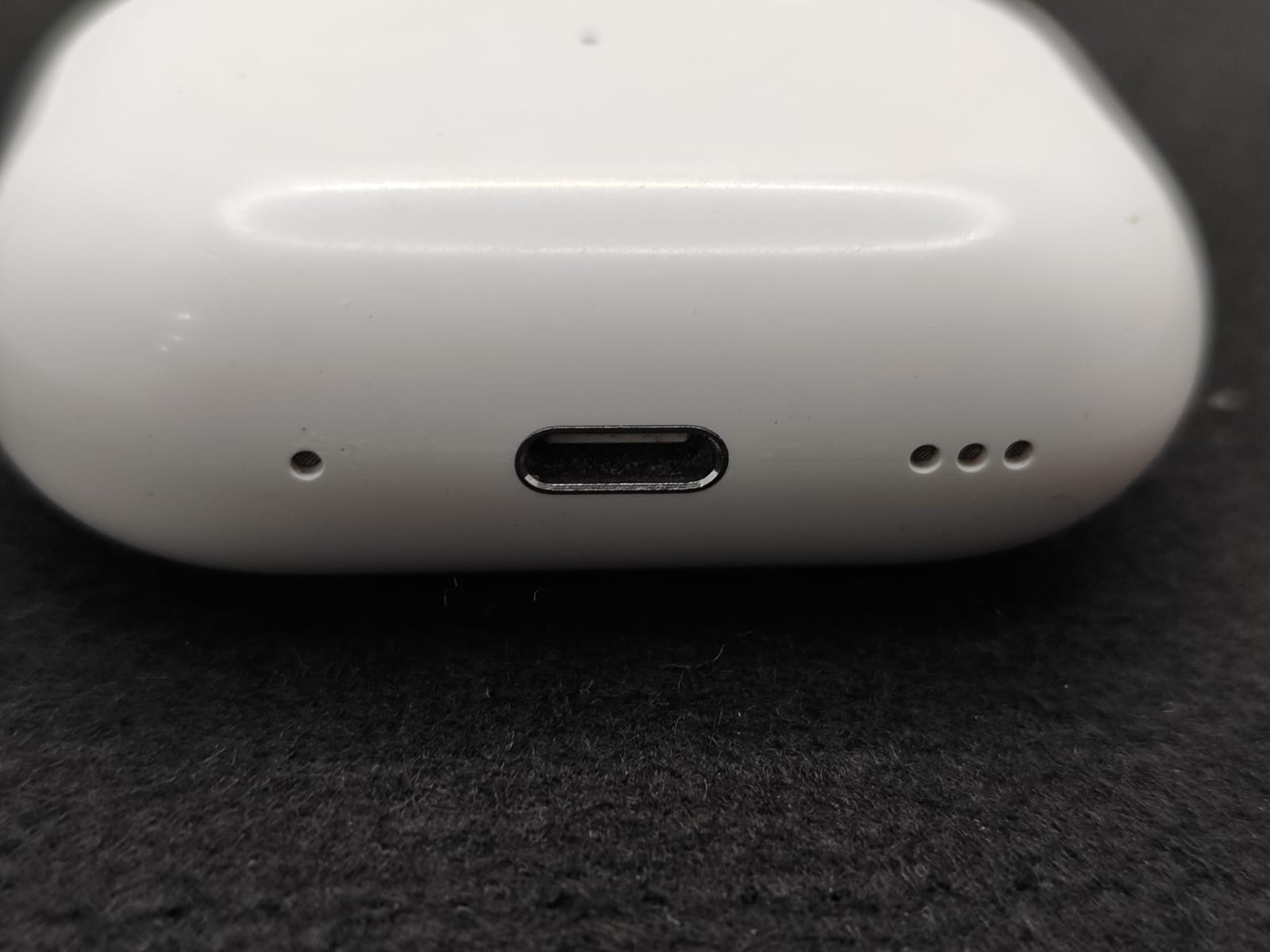 APPLE AIRPODS PRO 2 (USB-C) A2968 | Tienda de segunda mano RealCash
