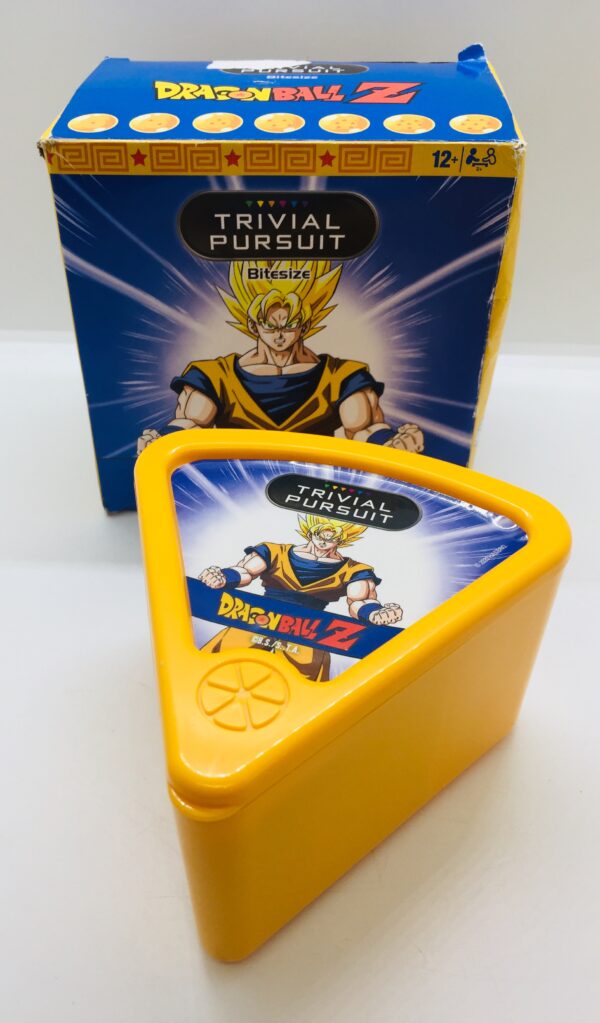 Foto 18 7 23 19 27 35 scaled JUEGO TRIVIAL PURSUIT DRAGON BALL Z