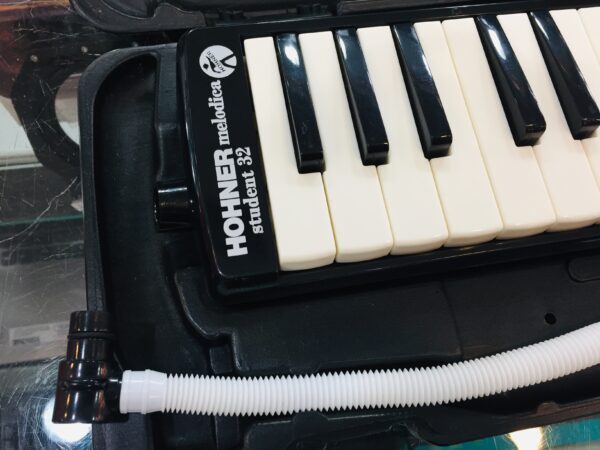 Foto 29 9 23 12 56 07 scaled MELODICA HOHNER STUDENT 32+MALETIN