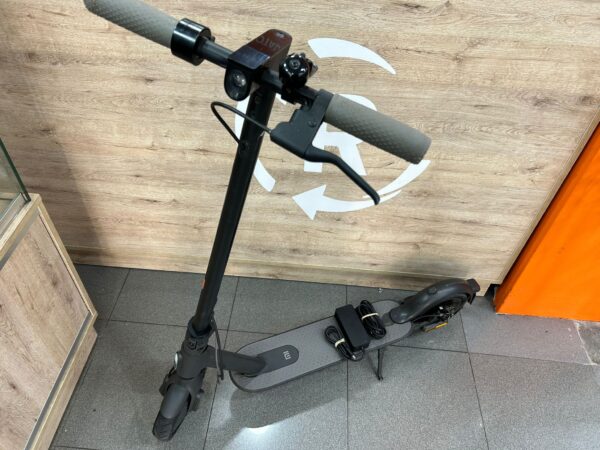 WhatsApp Image 2023 10 27 at 12.51.55 PATINETE ELECTRICO XIAOMI MI ELECTRIC SCOOTER 1S + CARGADOR