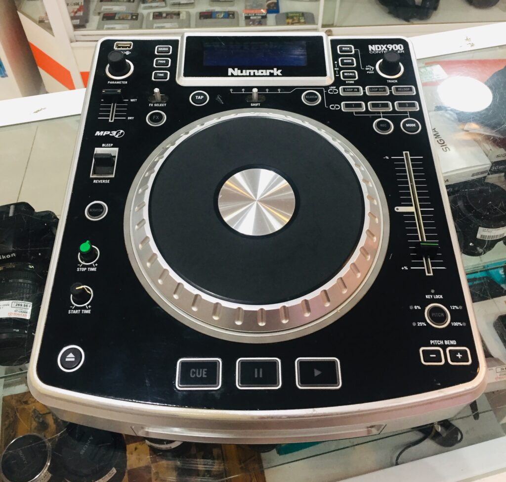 CDJ NUMARK NDX 900 + CABLE CORRIENTE