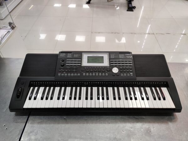 437287 2 scaled TECLADO MUSICAL MEDELI A810 CON CAJA Y ENCHUFE