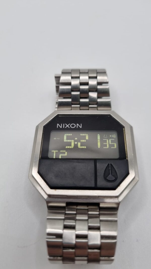 WhatsApp Image 2023 12 05 at 11.22.33 1 RELOJ NIXON ROBOTROK THE RE-RUN DIGITAL ESFERA CUADRADA