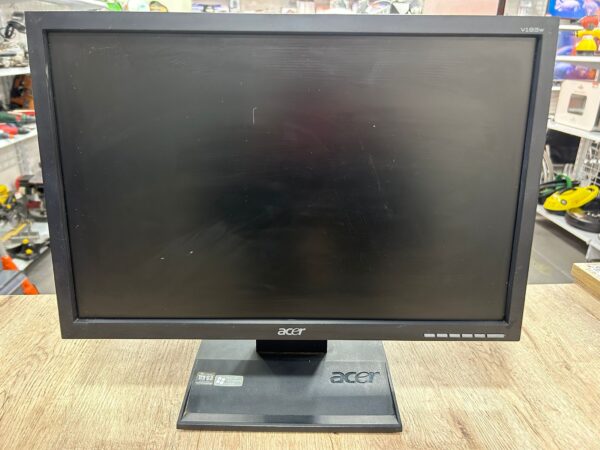439914 3 MONITOR ACER 19" V19W + CABLE