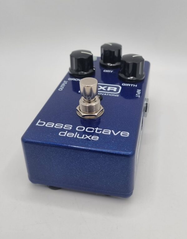 WhatsApp Image 2024 01 16 at 20.00.41 PEDAL PARA BAJO ELECTRICO MXR BASS OCTAVE DELUXE + CAJA (15)