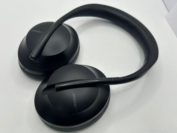 4201031 rotated AURICULARES BOSE NC 700 HP