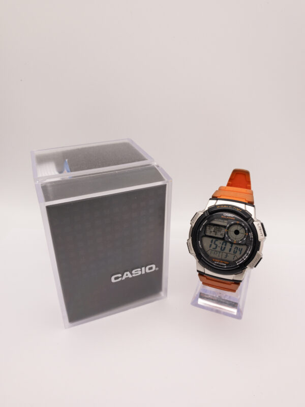 IMG 2917SAMU010324 23 scaled RELOJ CASIO 5 ALARMAS EA-1000W CORREA NARANJA + CAJA