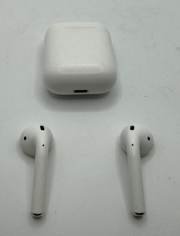 WhatsApp Image 2024 03 04 at 11.10.51 AURICULARES AIRPODS 2GEN + CAJA