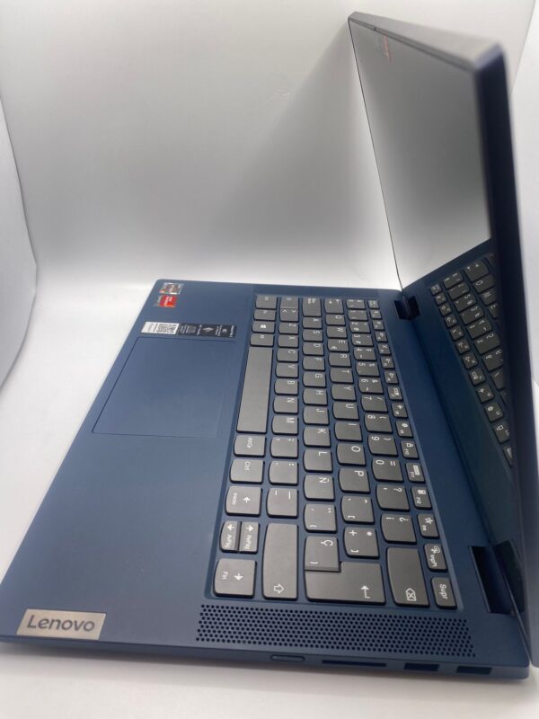 377468LENO 4 PORTATIL LENOVO IDEAPAD FLEX 5 14ALC 05 AMD RYZEN 3 5300 500 GB SSD 8 GB RAM + CARGADOR