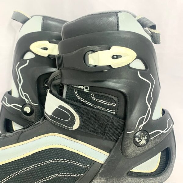 3853262 3 PATINES EN LINEA DECATHLON V300 TALLA EU44