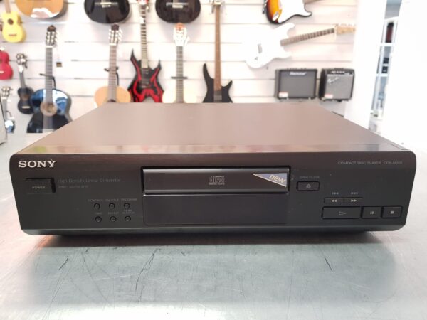 463696 1 COMPACT DISC SONY PLAYER CDP M205