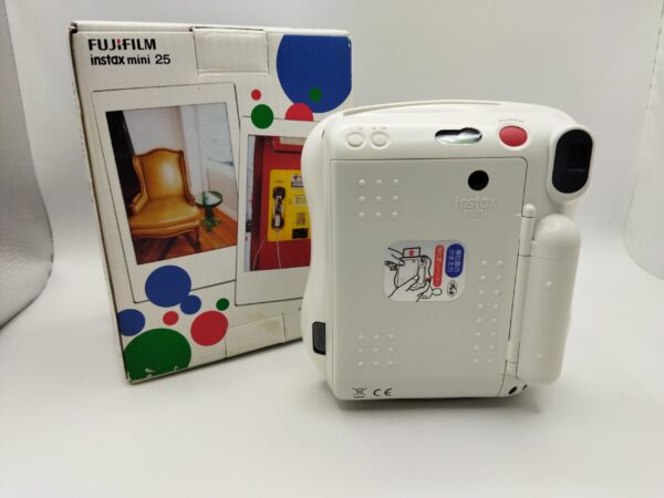 IMG 20240119 170854 qEjMoz scaled 1 CAMARA INSTANTANEA FUJIFILM INSTAX MINI 25 * A ESTRENAR*