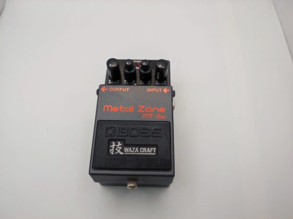 IMG 20240320 130151 qFYHox scaled 1 PEDAL MULTIEFECTOS BOSS MT-2W