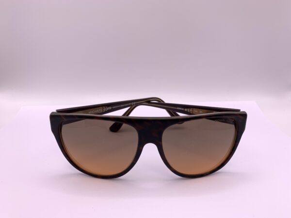 IMG 7966SAMU170524 75 scaled GAFAS DE SOL DE HOMBRE MICHEL KORS BARROW MK2111 355518