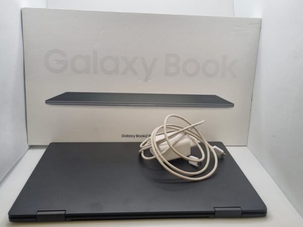 Imagen de WhatsApp 2024 05 14 a las 10.23.27 bb9112e5 PORTATIL SAMSUNG GALAXY BOOK2 PRO 360 I7-1260P/16GB/512GB SSD + CARGADOR + CAJA (MARCAS EN ESQUINAS)