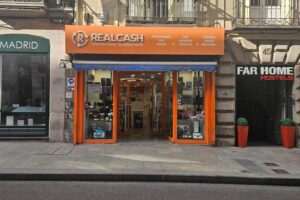 realcash atocha 1 Nuestras Tiendas