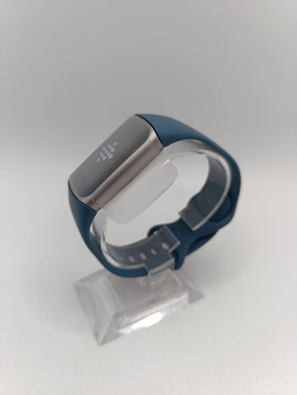 443770 1 SMARTBAND FITBIT CHARGE 5 AZUL + CABLE + CAJA