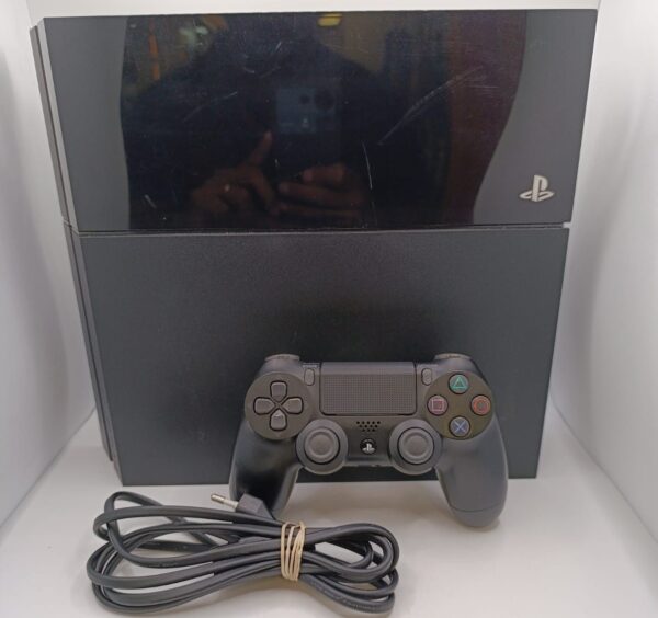 452878 6 CONSOLA PS4 500GB FAT+ MANDO + CABLE DE ALIMENTACION