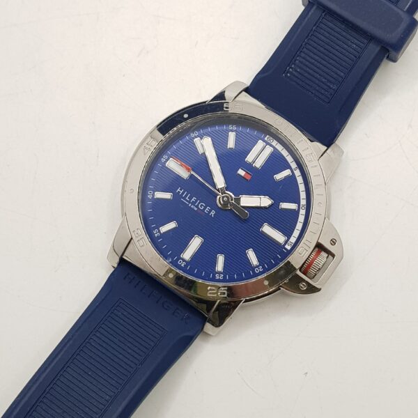 470792 5 RELOJ DE CUARZO TOMMY HILFIGER 50M TH.367.1.14.2592 + CAJA