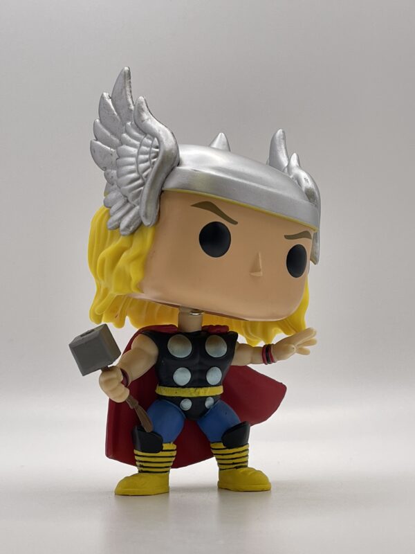 IMG 0180SAMU250624 6 scaled FUNKO POP THOR 438