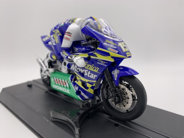 IMG 1372SAMU210624 4 scaled FIGURA MOTO DE SLOT SUPERSLOT CLUB SETE GIBERNAU 15 TELEFONICA HONDA