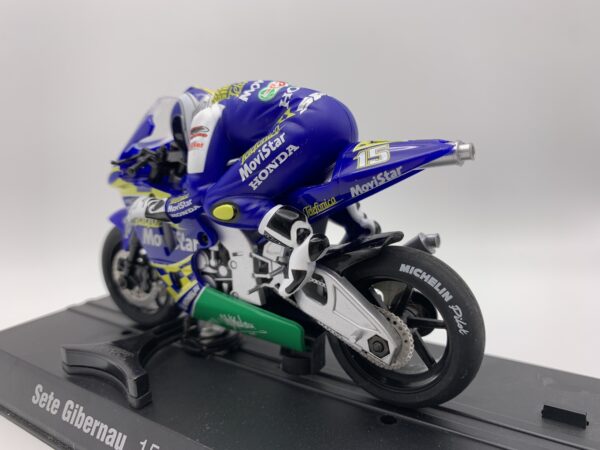 IMG 1372SAMU210624 6 scaled FIGURA MOTO DE SLOT SUPERSLOT CLUB SETE GIBERNAU 15 TELEFONICA HONDA