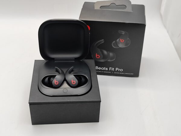 IMG 20240613 174827 wylPIY scaled AURICULES BEATS FIT PRO NEGROS ROJO CON CAJA Y ACC