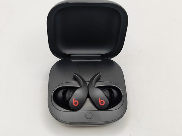IMG 20240613 174840 CfUwyd scaled AURICULES BEATS FIT PRO NEGROS ROJO CON CAJA Y ACC