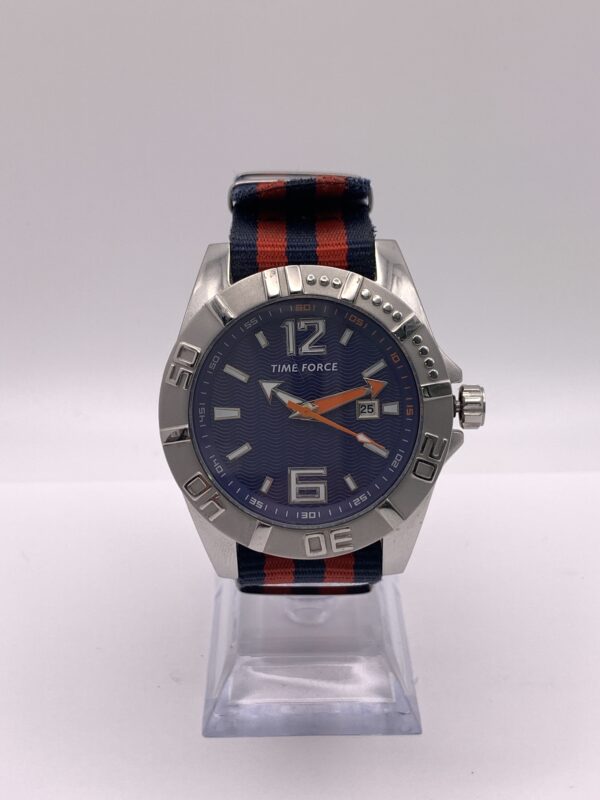 IMG 9479SAMU040624 76 scaled RELOJ TIME FORCE TF 4088M ESFERA AZUL Y CORREA TELA