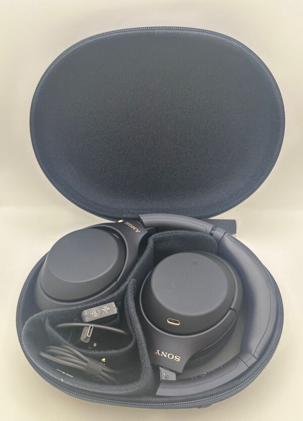 WhatsApp Image 2024 06 25 at 17.03.31 2 AURICULARES SONY WH-1000XMA + ACC + ESTUCHE