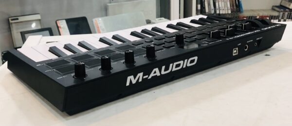 167144 scaled TECLADO MIDI M-AUDIO OXYGEN PRO MINI+CAJA