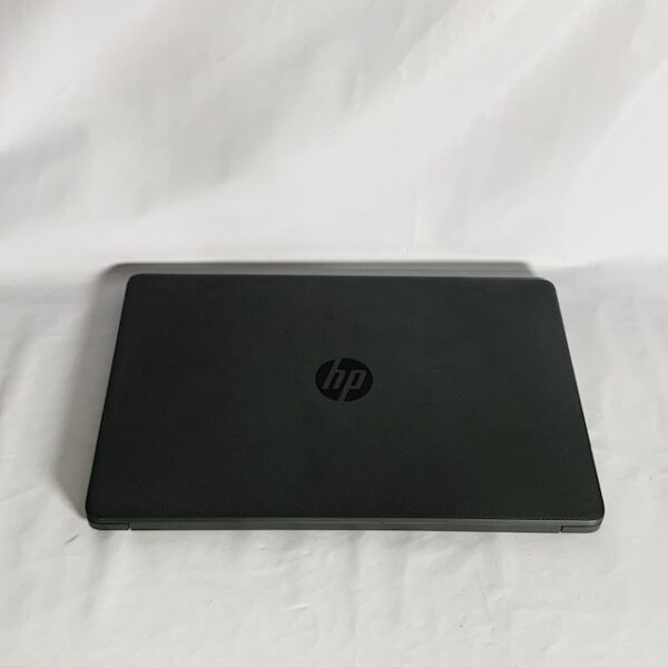 473961 2 PORTATIL HP 15S-FQ0XXX INTEL CELERON N4120 1.10Ghz, 4GB/128GB SSD + CARGADOR