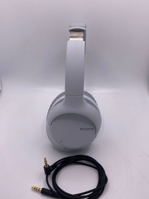 477891 1 AURICULARES BLUETOOTH SONY WH-CH710W BLANCO + CABLES
