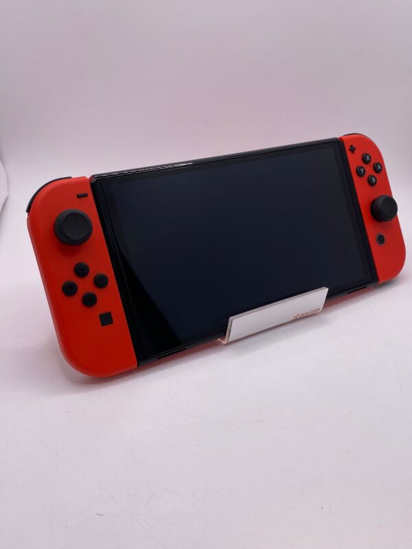 480917 1 CONSOLA NINTENDO SWITCH OLED 2023 ROJO (NO INCLUYE ACCESORIOS)