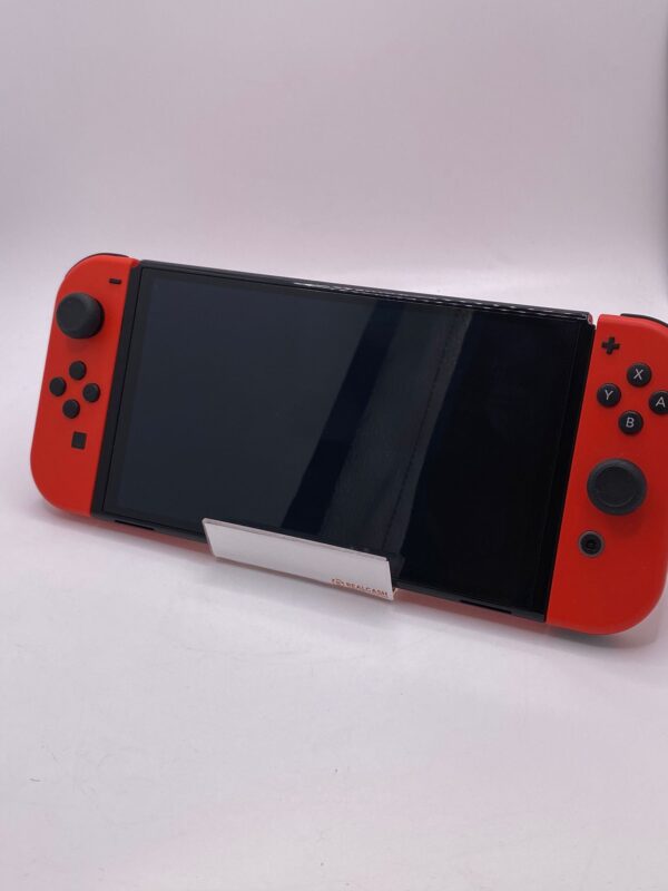 480917 4 CONSOLA NINTENDO SWITCH OLED 2023 ROJO (NO INCLUYE ACCESORIOS)