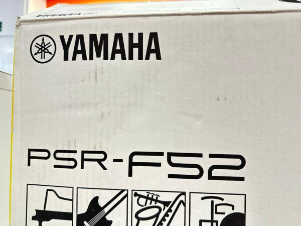 481192 1 TECLADO ELECTRÓNICO YAMAHA PSR-F52 + CAJA + PAPELES + ALIMENTADOR