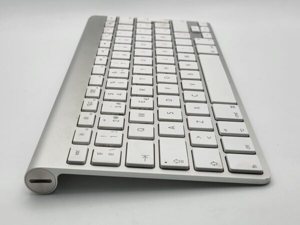 481404 2 TECLADO APPLE MAGIC KEYBOARD A1314