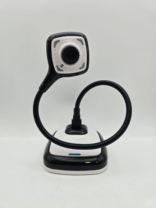 481715 2 CAMARA HUE HD PRO INCLUYE CARGADOR+ CAJA + ACC