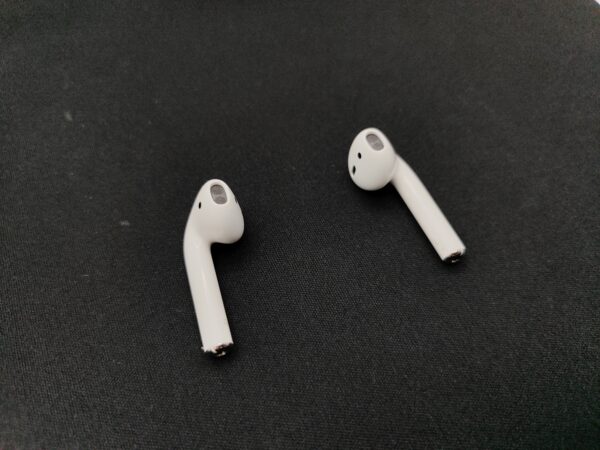 IMG 20240701 165905 fbXexs scaled APPLE AIRPODS GEN2 CAJA A1602